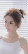 <b>哪价比高？网传建行总行降薪10%</b>